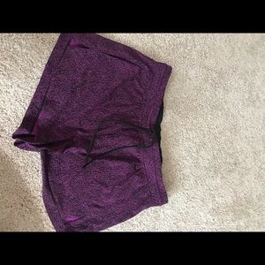 Lululemon On The Fly Shorts size 8